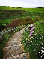 Cosy & Quirky Cottage nr Kynance Cove