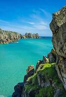 Cosy & Quirky Cottage nr Kynance Cove