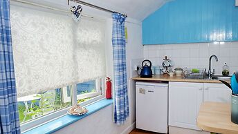 Wellspring Cottage nr Kynance Cove