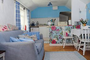 Wellspring Cottage nr Kynance Cove
