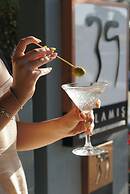 39 Kalamis Marina Hotel