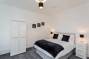 Cherry Property - Berry Apartments