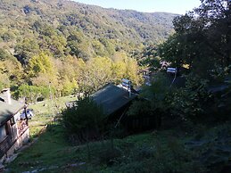 Sakli Cennet Esadiye