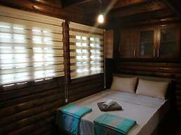 Sakli Cennet Esadiye