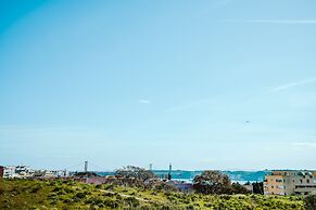 Help Yourself Hostels - Restelo