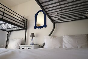 Help Yourself Hostels - Restelo