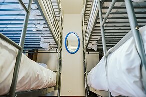 Help Yourself Hostels - Restelo