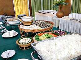 Grand Visanu Hotel