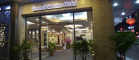 Grand Visanu Hotel