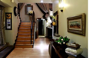 InnJoy Boutique Hotel