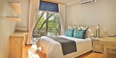InnJoy Boutique Hotel