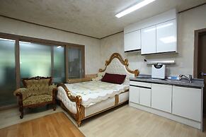 Daedunsan Four Seasons Pension