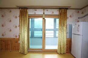 Daedunsan Four Seasons Pension