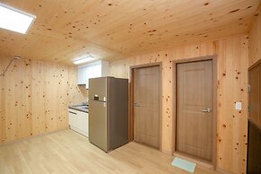 Daedunsan Four Seasons Pension