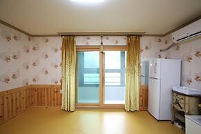 Daedunsan Four Seasons Pension