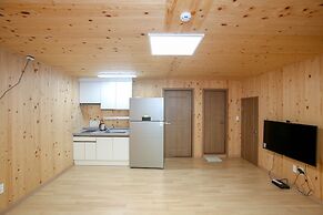 Daedunsan Four Seasons Pension