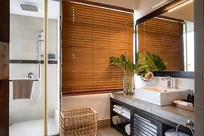 The Beach House by Reveal