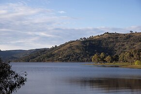 Reflections Grabine Lakeside - Holiday Park
