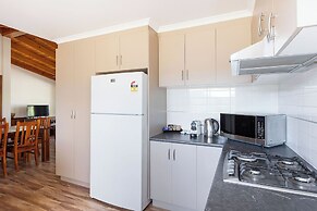 Reflections Grabine Lakeside - Holiday Park