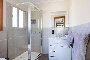 Reflections Grabine Lakeside - Holiday Park