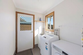 Reflections Grabine Lakeside - Holiday Park