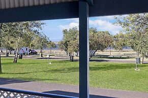 Reflections Lake Keepit - Holiday Park