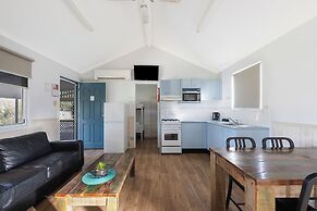 Reflections Lake Keepit - Holiday Park