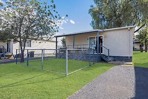 Reflections Lake Keepit - Holiday Park