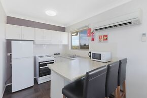 Reflections Lake Keepit - Holiday Park