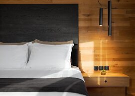 Acropolis Unique Residence