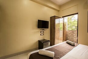 Hotel Apsara Near JJ Hospital