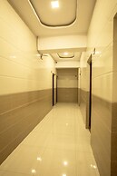 Hotel Apsara Near JJ Hospital