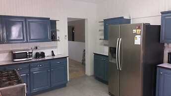 Lovely 4-bed House in Beautiful Portland