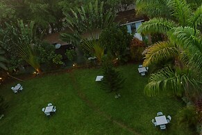 Panama Garden Resort