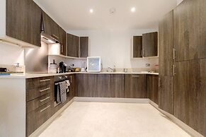 Lux 1-bed Apt. With Balcony