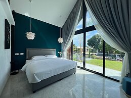 Bannjamjuree Resort Sattahip