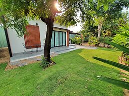 Bannjamjuree Resort Sattahip