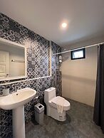 Bannjamjuree Resort Sattahip