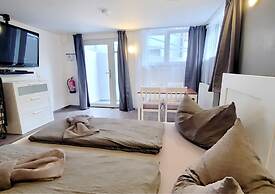 BnB Fliegerhaeusle Hagnau 24h Self Check In