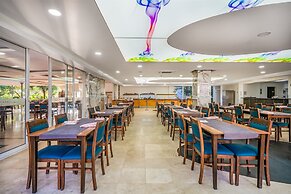 Arsi Blue Beach Hotel