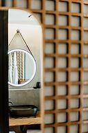Cavo Zoe Seaside Hotel