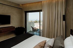Cavo Zoe Seaside Hotel