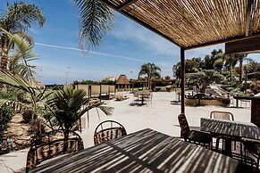 Cavo Zoe Seaside Hotel