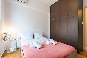 Keramikos Flower Power Residence