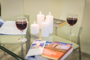 Keramikos Flower Power Residence