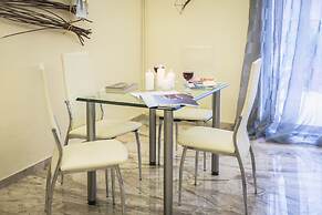 Keramikos Flower Power Residence