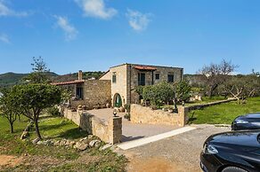 Athina Traditional Villa