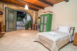 Athina Traditional Villa