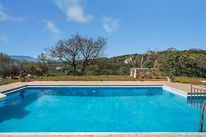 Athina Traditional Villa