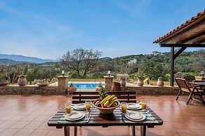 Athina Traditional Villa